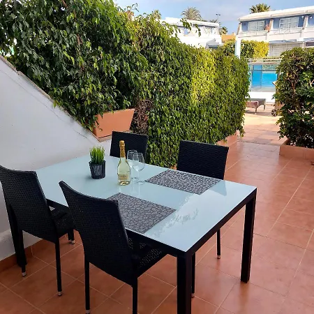 In Maspalomas (Gran Canaria)